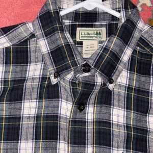 L.L. Bean Men's Vintage Plaid button down Shirt